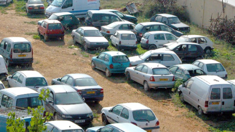 هكذا تـُسرق السيارات وتـُباع في سوق الخردة