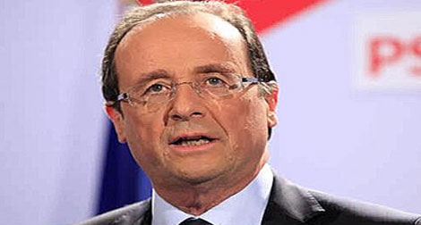 France: Hollande détient désormais tous les pouvoirs face à la crise