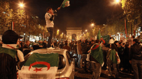 فرنسا تعتقل 74 جزائريا.. وتُدين أعمال العنف التي صاحبت احتفالات تأهل الخضر