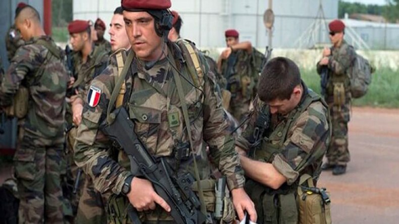 مقتل ثلاثة جنود من القوات الخاصة الفرنسية في ليبيا