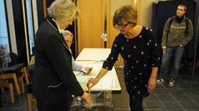 بدء التصويت في الدور الثاني للانتخابات الرئاسية الفرنسية