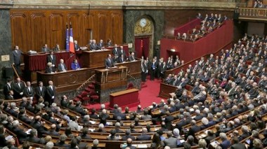 French Parliament Halts Discrimination Against Algerians In Employment Sector