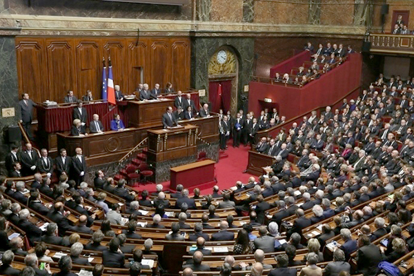 French Parliament Halts Discrimination Against Algerians In Employment Sector