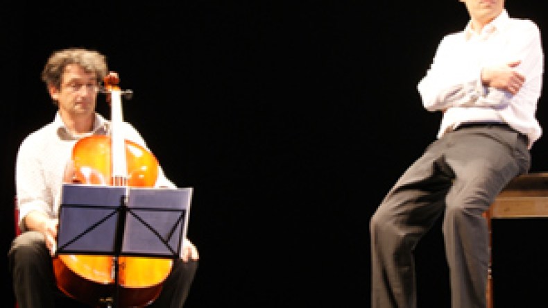 عروض تستثمر في الذاكرة وأخرى تغرق في وحل السياسة