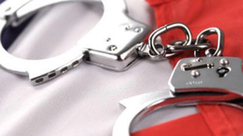 السلطات الفرنسية تفكك مخيم للمهاجرين