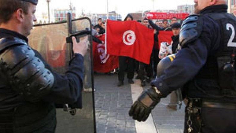 متظاهرون‭ ‬يطالبون‭ ‬بطرد‭ ‬القنصل‭ ‬التونسي‭ ‬من‭ ‬تولوز