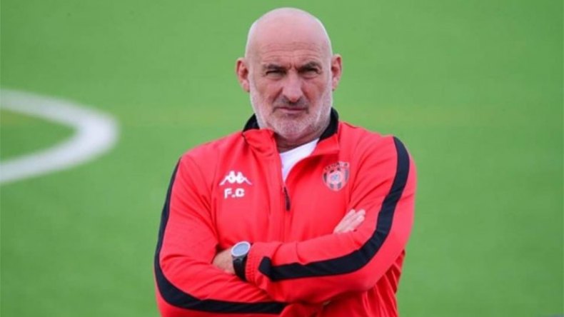 رياح الإقالات تعصف بـ11 مدربا والعدد مرشح للزيادة