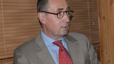 French investment in Algeria has to grow efficient