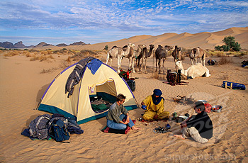 French tourists respond to their authorities: â€œIt is a shame to lie on us. Algeria is a safe countryâ€
