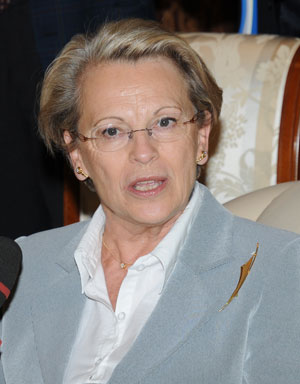 French Interior Minister urges Algerian Religious Affairs Minister to ensure freedom of worship for Christians in Algeria