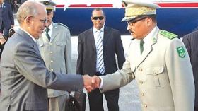 بوتفليقة يرفض استقبال الانقلابيين والجزائر تدين الإطاحة بالرئيس الموريتاني