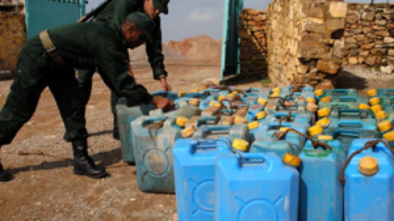 قوات الدرك تحبط عملية تهريب ربع مليون لتر من المازوت الى تونس