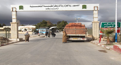 100 Tunisiens tentent de franchir la frontière algérienne