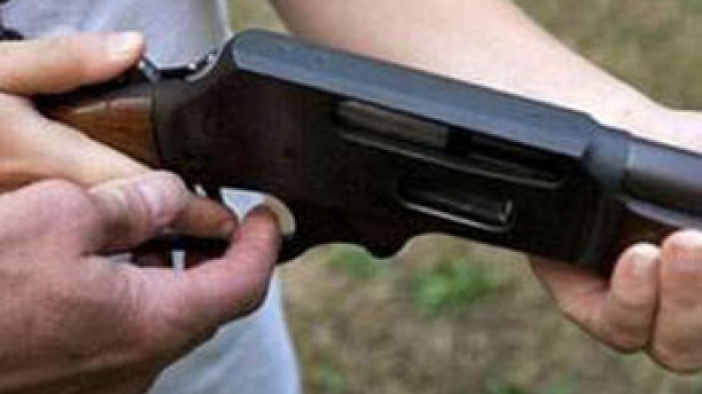 السجن  لشيخ  هدد  رجال  الشرطة  ببندقية  صيد  بڤالمة