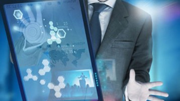 استشراف المستقبل في “المرآة العاكسة!”