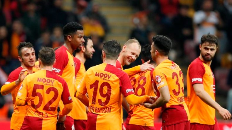 فريق فيغولي في ربع النهائي