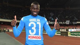 غولام يدافع عن السنغالي كوليبالي بعد تعرضه لهتافات عنصرية