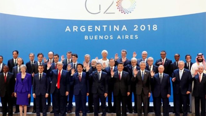 تهميش بن سلمان عند التقاط صورة جماعية في قمة مجموعة العشرين