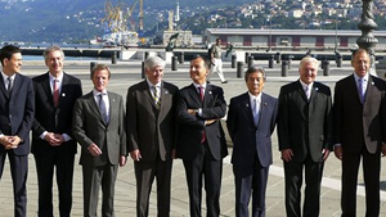 مجموعة الثماني تدعو إلى وقف “فوري” لأعمال العنف في إيران