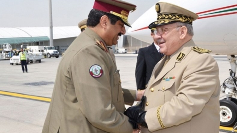 الفريق ڤايد صالح في‬‮ ‬‪زيارة إلى قطر‬