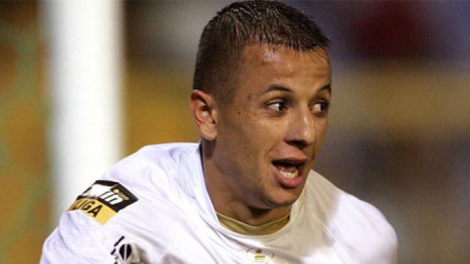 غيلاس يسجل هدفه الـ12 مع رامس ويتربع على عرش هدافي “الليغ 2” الفرنسية