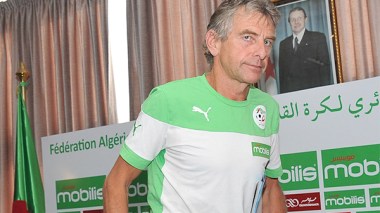 Christian Gourcuff resigns as Algeria team coach