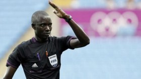 الغامبي “غاساما” حكما لمباراة الجزائر وتونس