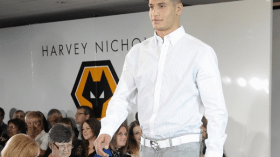 عدلان قديورة يحيي عيد الاستقلال والشباب بأدرار