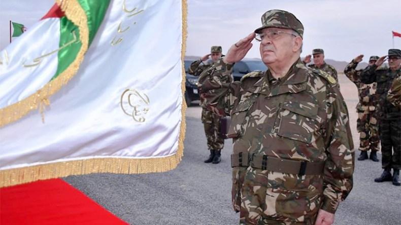 الفريق أحمد ڤايد صالح في شرشال