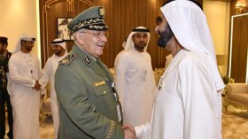 Gaid Salah: “Bouteflika Is Keen To Boost Algeria-UAE Relationships”