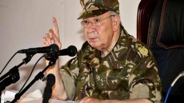 Gaïd Salah: «Je ne pardonnerai pas la répression des manifestants»