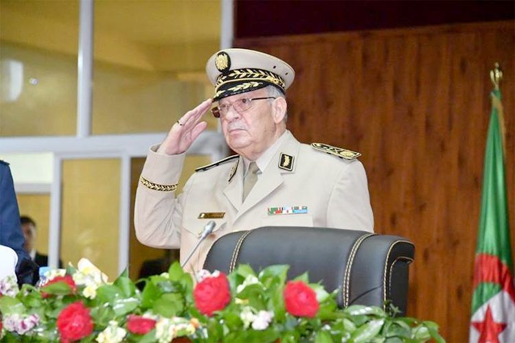 Gaid Salah: «L’Algérie se tiendra toujours au-dessus»