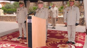 قايد صالح يشدد على تعزيز العمق الشعبي للجيش