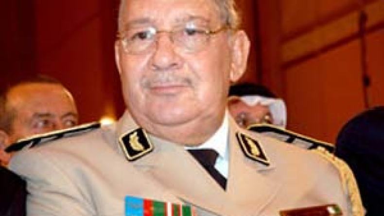 قائد أركان الجيش الجزائري يزور مالي