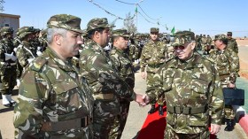 قايد صالح: التكوين والتحضير القتالي ضروري لبناء القوة الحقيقية للجيش