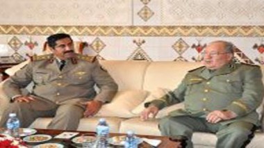 Le général de corps d’armée, Ahmed Gaid Salah reçoit son homologue qatari