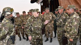 مناورة عسكرية قرب حدود ليبيا