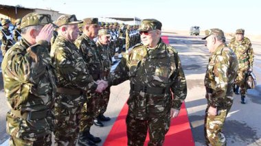 Bouteflika met fin aux fonctions du chef de la IVe région militaire