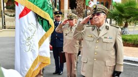 قايد صالح يزور قيادة القوات الجوية الأربعاء