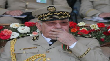 Parler de l’armée défendu à Saâdani et autorisé à Benhadid !