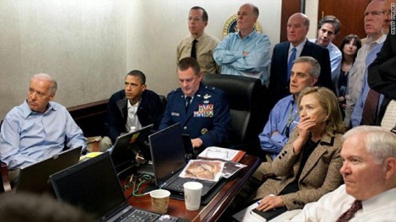 كتاب: بن لادن قتل قبل دخول فريق القوة الخاصة غرفة نومه