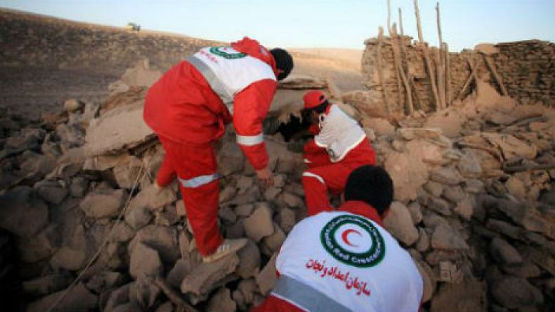 ارتفاع حصيلة ضحايا زلزالي إيران إلى 306 قتيل و3037 جريح