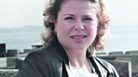 ممرضة القذافي الاوكرانية تنزوي بمنزلها في كييف بعد فرارها من ليبيا