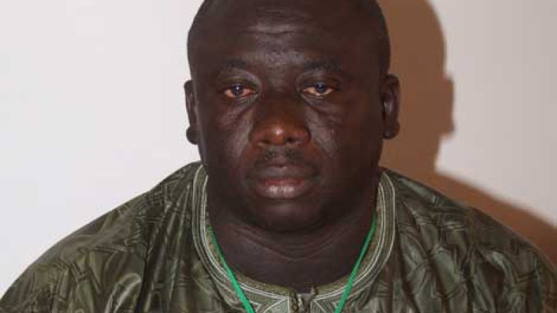 السلطات الغامبية: حل اتحاد الكرة تنفيذ لمطالب الشعب!