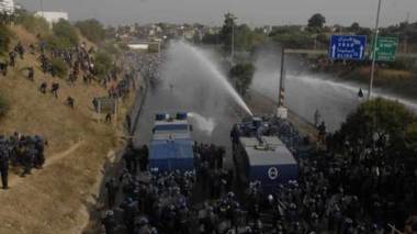 Les gardes communaux en grève, Ould Kablia reporte son départ en vacances