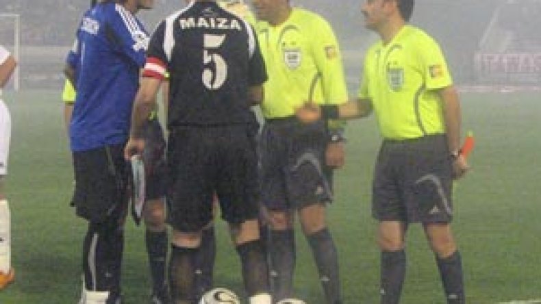 – قطع النشيد مجرد عطب تقني لن يؤثر على العلاقات الجيدة بين الجزائر والمغرب