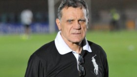 ش.قسنطينة: تسريح فال واحتمال مغادرة بيرثي يخلط أوراق بن طوبال وغارزيتو