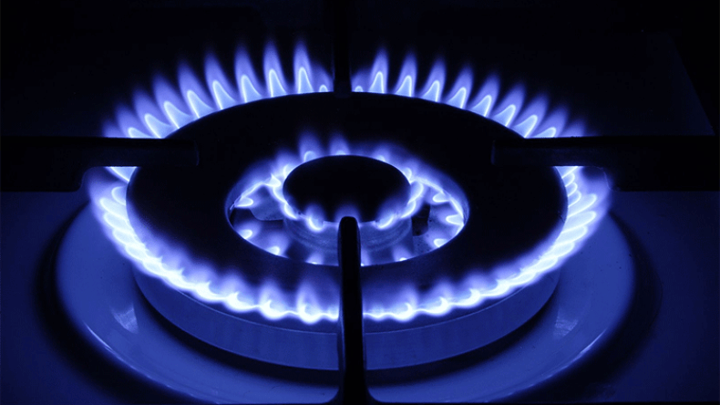 وفاة مدير متوسطة حرقا داخل منزله