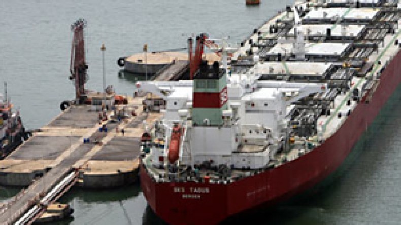 هجرة 100 ربّان من قادة ناقلات الغاز والبترول نحو الخليج