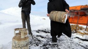 مواطنون سرقوا قارورات الغاز لمواجهة العاصفة الثلجية